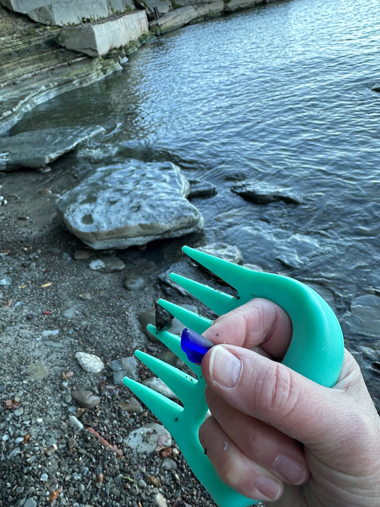 Mother Beach Wristlet + Hand Rake Combo