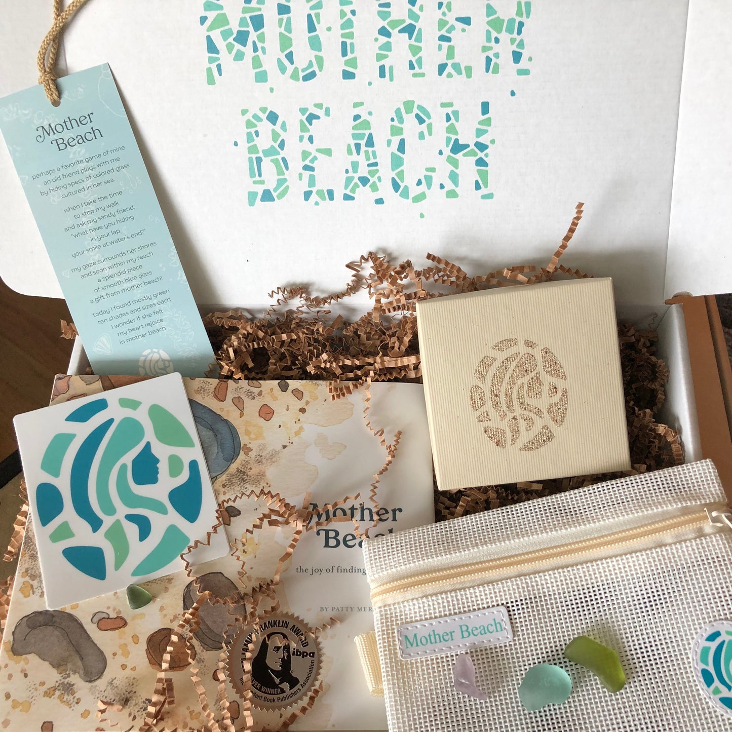Deluxe Mother Beach Gift Box